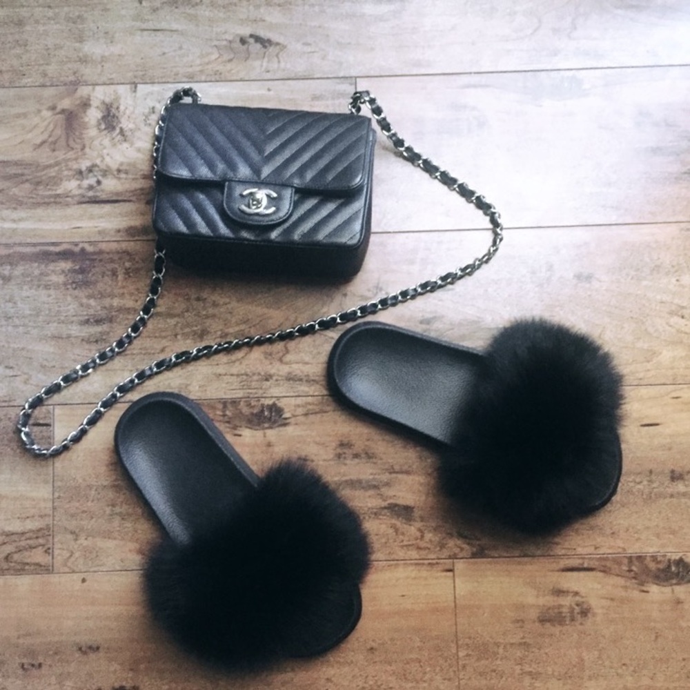 Fur women slides sandals Size 8